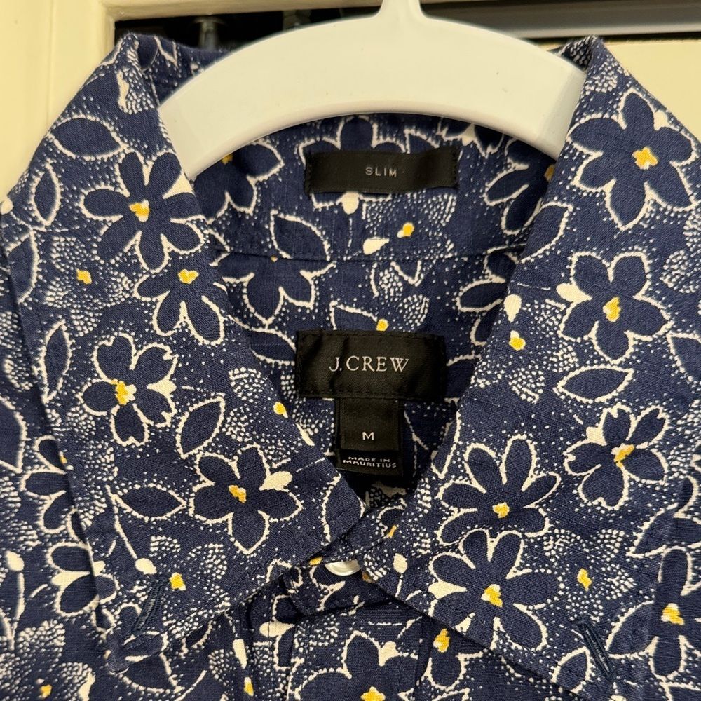 J. Crew Blue Floral Casual Button Down Shirt Men’s Medium J Crew Navy